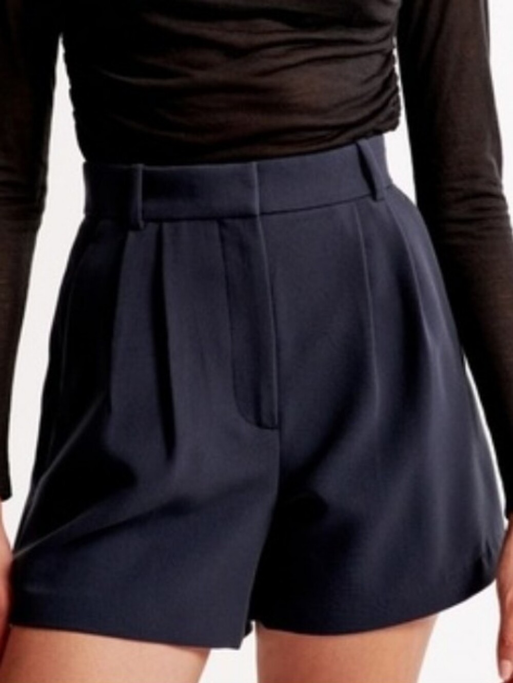 Abercrombie & Fitch Navy Curve Love Relaxed Pleated Sloane Tailored Shorts 31/12